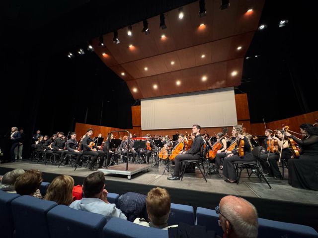 Sublime interpretación de Los Planetas del Coro y Orquesta Sinfónica del CSMM - 1, Foto 1