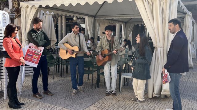 La iniciativa Lorca Emergente sigue dinamizando un año más la hostelería y el ocio en la ciudad, con conciertos gratuitos de jóvenes músicos locales los sábados - 2, Foto 2