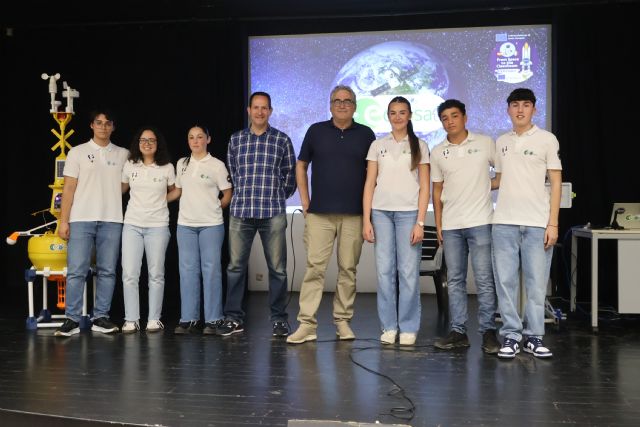 El IES Tárraga Escribano presenta “ECOSAT” en el marco de Desafío Cansat - 2, Foto 2