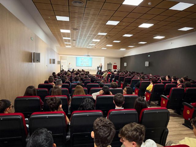 La Concejalía de Vertebración del Territorio culmina en el Palacio de Ferias y Congresos alcalde Francisco Jódar el proyecto de ganadería con sello murciano con la participación de más de 200 alumnos - 2, Foto 2