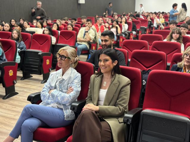 La Concejalía de Vertebración del Territorio culmina en el Palacio de Ferias y Congresos alcalde Francisco Jódar el proyecto de ganadería con sello murciano con la participación de más de 200 alumnos - 4, Foto 4