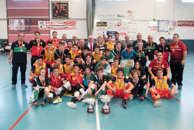 Cataluña vence en la final del Nacional Infantil de Ftbol Sala disputado en Mazarrn, Foto 1