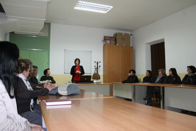 Primera charla de los alumnos del Programa Mixto Empleo-Formación para mejorar sus opciones en la búsqueda de empleo - 3, Foto 3
