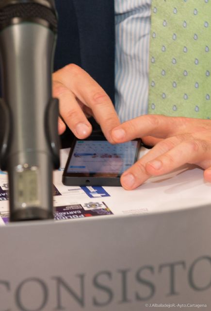 La Policía Local de Cartagena se acerca a los ciudadanos mediante Facebook, Twitter e Instagram - 3, Foto 3