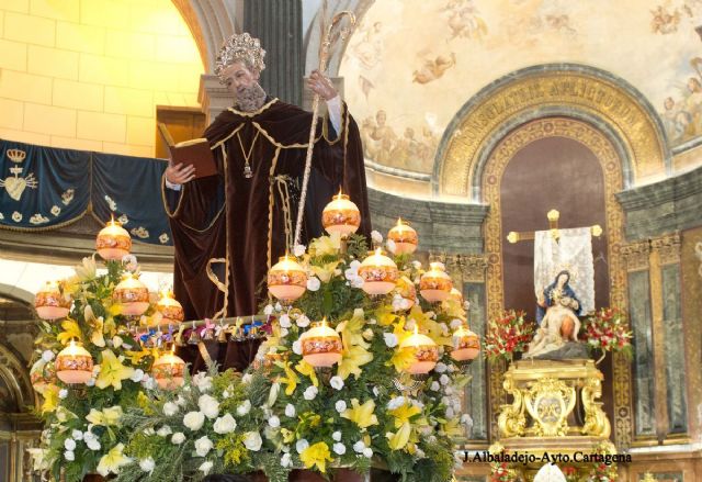 La nueva imagen del San Ginés descansa ya en su iglesia - 3, Foto 3