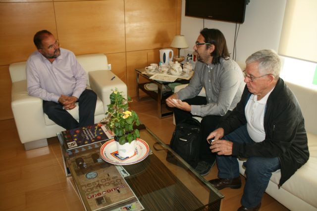 El alcalde se reúne con representantes de la Plataforma Pro-Soterramiento de Murcia, Foto 2