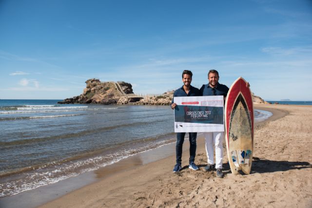 Doce surfistas llegados de toda españa se forman en Mazarrón para obtener el título de entrenador nacional - 1, Foto 1