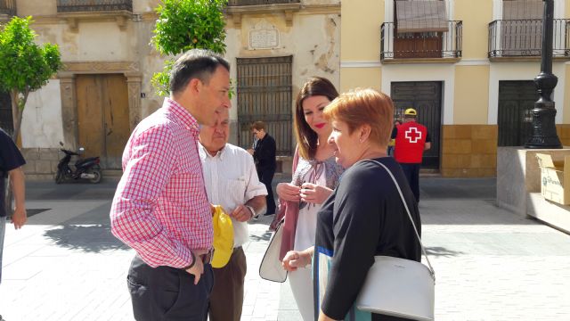 El Alcalde ha inaugurado la Marcha por el Envejecimiento Activo con la lectura de un Manifiesto - 1, Foto 1