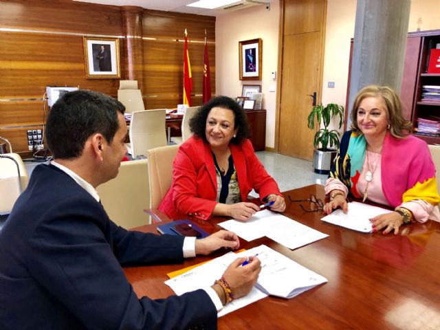 La Comunidad avanza en la puesta en servicio de una línea directa de autobús que conecte Murcia con Las Torres de Cotillas - 1, Foto 1