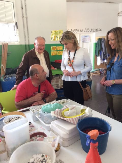 El Ayuntamiento de Molina de Segura firma un convenio con la asociación ASPAPROS para desarrollar actividades de integración social con personas con discapacidad intelectual - 4, Foto 4