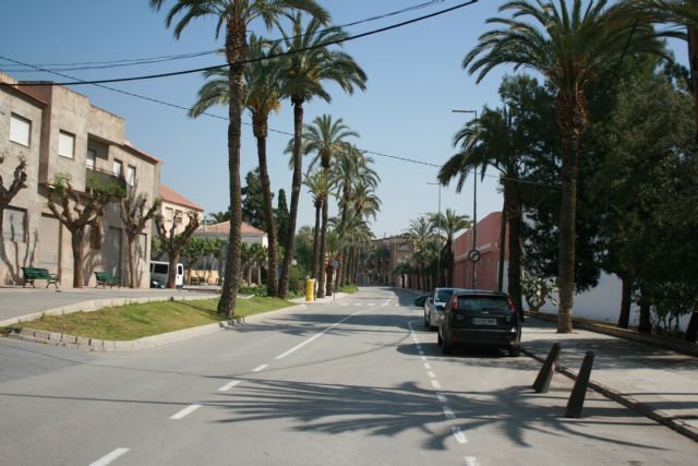 They initiate the file to contract the execution of the healthy urban itinerary in the avenue of Lorca for the exercise of the activity