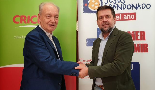 Gesto solidario de Campo de Lorca con el donativo de producto no perecedero a la Fundación Jesús Abandonado Murcia - 1, Foto 1