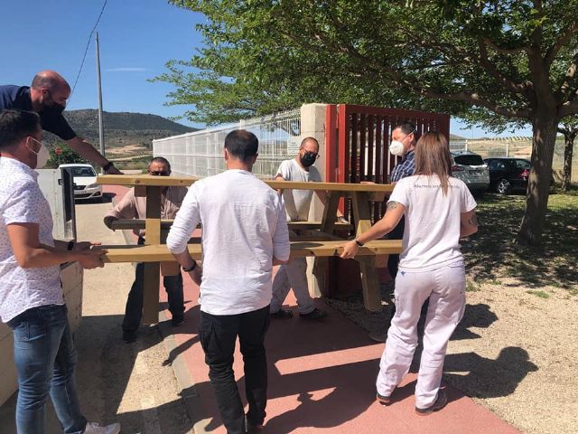 El Ayuntamiento de Lorca lleva a cabo labores de mejora en Avilés atendiendo las peticiones y necesidades de los vecinos y vecinas de la pedanía - 2, Foto 2