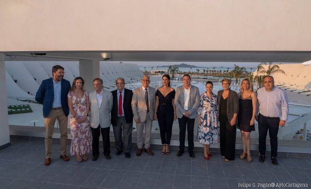 MC reclamar revisar los privilegios al Grupo Fuertes en el fallido 'Club de playa' de Los Urrutias - 1, Foto 1