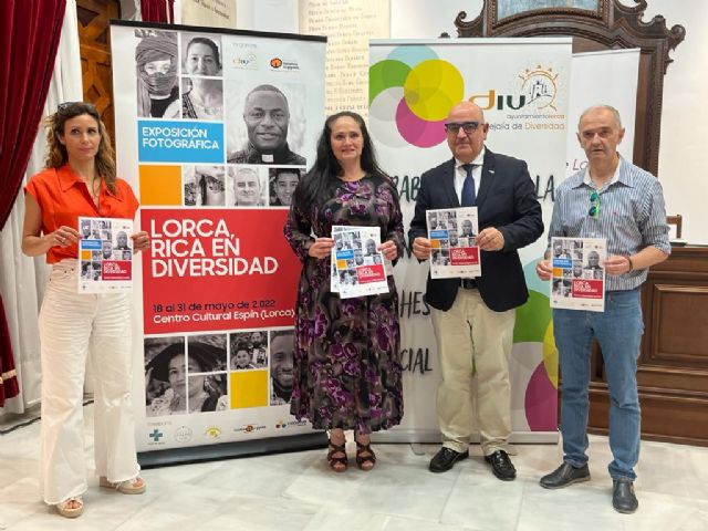El Ayuntamiento organiza la exposición 'Lorca, Rica en Diversidad' para conmemorar el Día Mundial de la Diversidad Cultural para el Diálogo y el Desarrollo - 2, Foto 2
