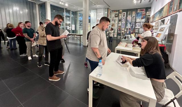 Río de Letras cierra sus puertas con la escritora Elvira Sastre que entusiasmó al público con su autenticidad - 1, Foto 1