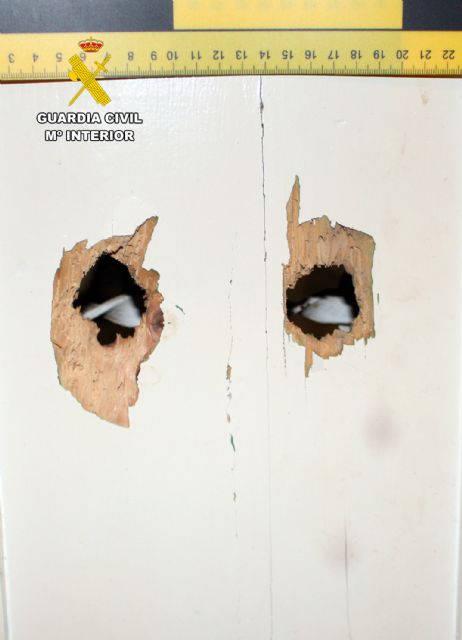 La Guardia Civil detiene a tres personas por efectuar disparos en San Javier y Los Alcázares - 4, Foto 4