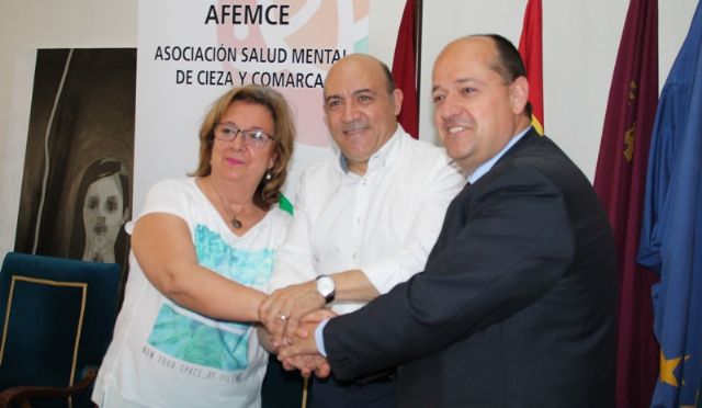 Usuarios de Afemce harán prácticas formativas laborales en el Ayuntamiento de Cieza - 1, Foto 1