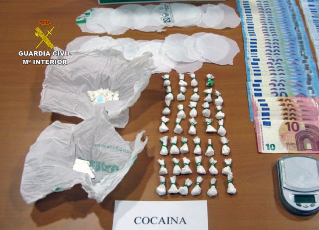 La Guardia Civil desmantela un punto de venta de cocaína al menudeo - 1, Foto 1