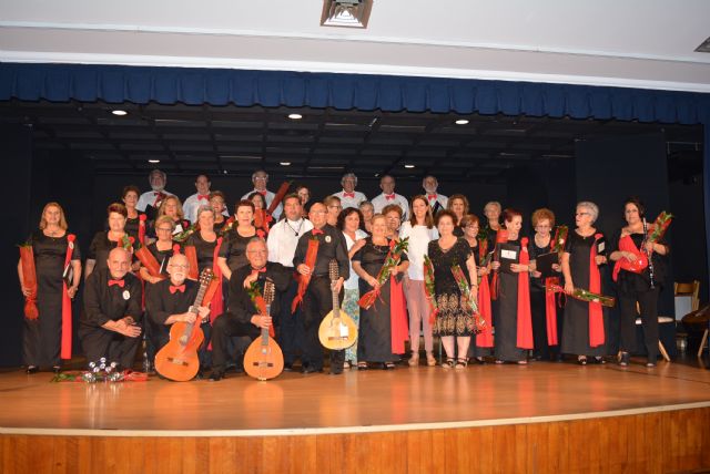 Éxito de asistencia en la presentación de la Coral del Centro Municipal de la Tercera Edad - 1, Foto 1