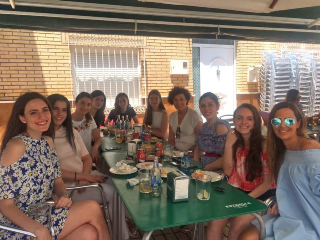La Alcaldesa recibe a los alumnos que han obtenido matrícula de honor en el Instituto Rambla de Nogalte - 1, Foto 1