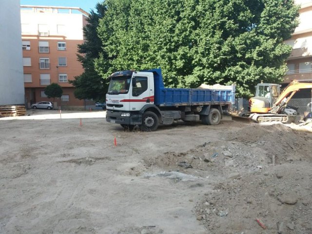 Saorín anuncia un nuevo aparcamiento público en el solar del Molino de Capdevila - 1, Foto 1