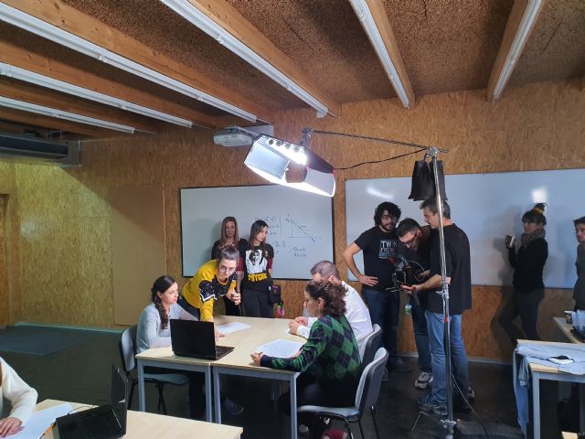 La Facultad de Economía y Empresa de la UMU apuesta por el talento murciano de Twin Freaks Studio - 2, Foto 2