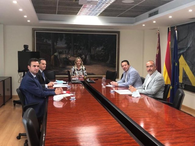 El Alcalde aborda los proyectos prioritarios para el municipio de Mula con la Consejera, Martínez Vidal - 1, Foto 1