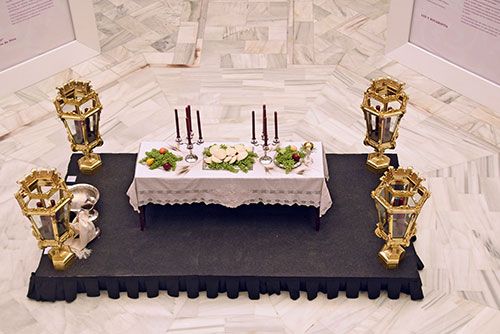 La Hermandad de la Sagrada Cena muestra los proyectos para su nuevo paso en Cajasol de Sevilla - 2, Foto 2