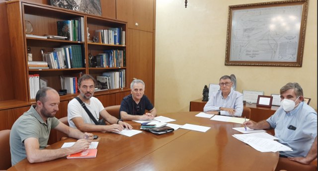 Urrea ha mantenido una reunión de trabajo con la Asociación de Vecinos de Doña Inés-Lorca - 1, Foto 1