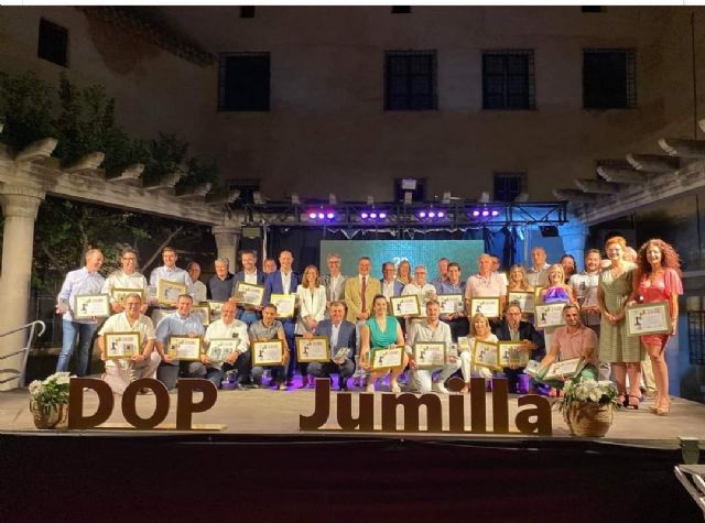 El Gobierno regional ratifica su respaldo económico e institucional a los vinos con DOP Jumilla en su gala de entrega de los premios de calidad - 1, Foto 1