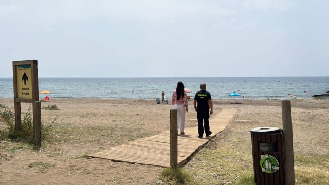 El Gobierno de Lorca lleva a cabo la puesta a punto de las playas de Calnegre de cara al inicio de la temporada estival - 4, Foto 4