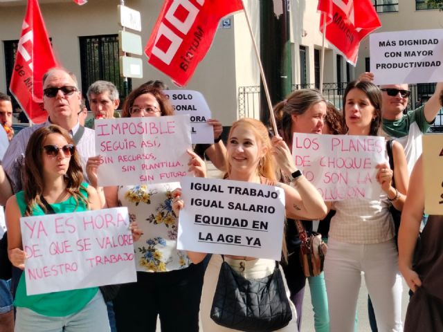 CCOO convoca huelga en las Oficinas de Extranjería, donde el caos y la situación cada vez es más insostenible - 3, Foto 3