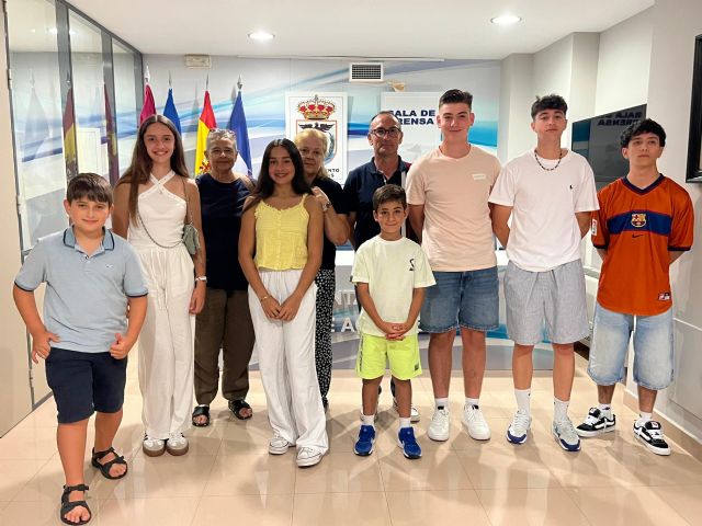 Ya se conocen los ganadores del Concurso de Relatos y Marcapáginas - 1, Foto 1