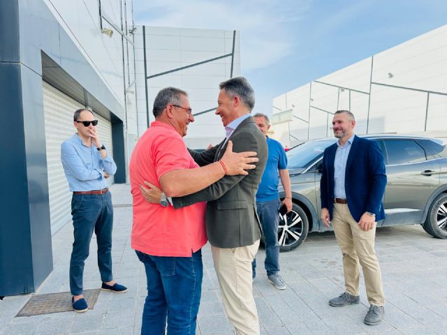 El alcalde muestra su apoyo a los ganaderos en un momento en que se advierte de las consecuencias negativas de un recorte en el suministro de agua del Trasvase para el sector - 3, Foto 3