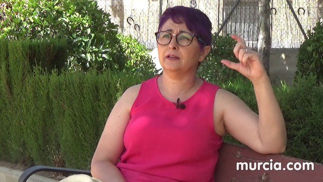 Entrevista a Juana Mari Pérez, afectada de la enfermedad rara miastenia gravis - 1, Foto 1