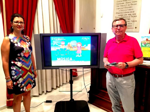 Perseidas y poesía, música de cantautores lorquinos, visitas teatralizadas al caer la tarde y cenas con productos locales integran la programación turística de Lorca para el verano - 1, Foto 1