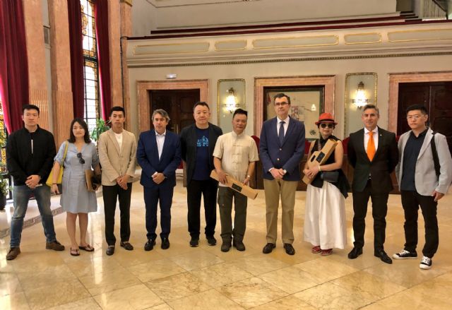 La Academia Nacional de Arte de China se interesa por el programa de escultura pública de Murcia - 1, Foto 1