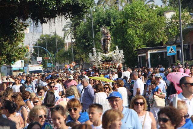 Miles de personas honran por tierra y mar a la Virgen del Carmen en San Pedro del Pinatar - 4, Foto 4