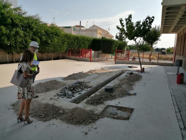 Educación soluciona los problemas de goteras del colegio Carolina Codorníu de Churra - 2, Foto 2