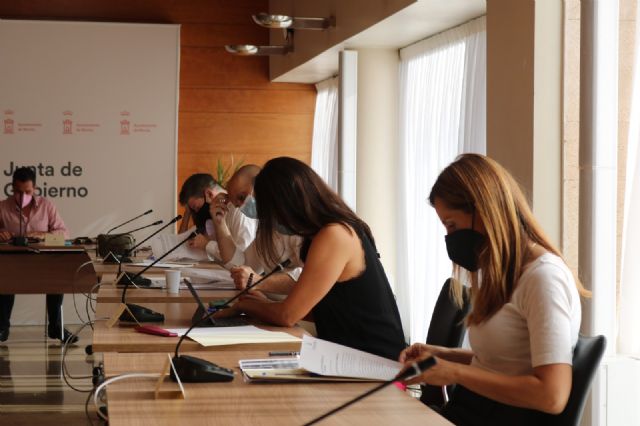 Doce  conductores del Servicio de Extinción de Incendios y Salvamento municipal consolidan su plaza como funcionarios de carrera - 1, Foto 1