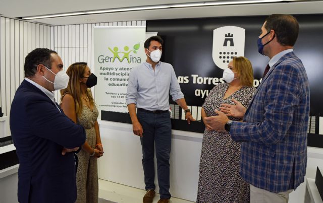 La Obra Social La Caixa dona 2.000 euros a Germina, proyecto multidisciplinar de apoyo a la comunidad educativa torreña - 1, Foto 1