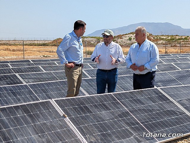 Inauguran una instalación solar fotovoltaica en Totana para reducir costes energéticos de la Comunidad de Regantes, Foto 1