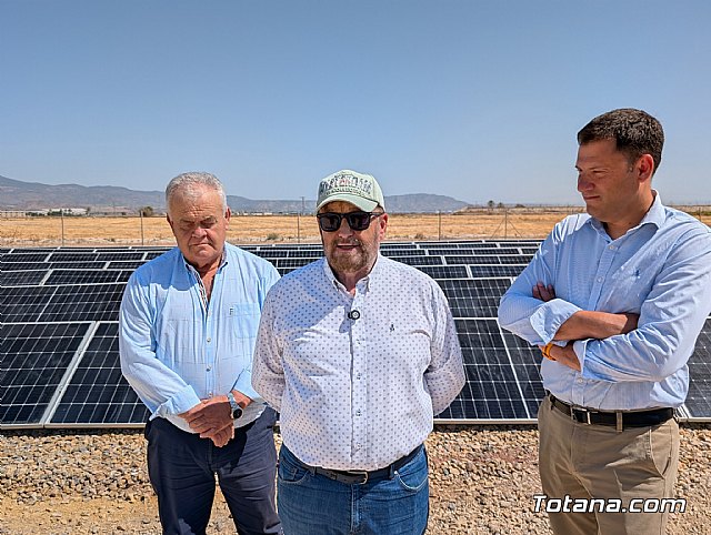 Inauguran una instalación solar fotovoltaica en Totana para reducir costes energéticos de la Comunidad de Regantes, Foto 8