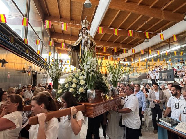 Águilas honra a la Virgen del Carmen con una multitudinaria jornada de tradición marinera - 3, Foto 3