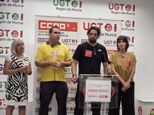 Acuerdo en las negociaciones entre UGT y CCOO y Gobierno Regional para dignificar a los bomberos forestales, Foto 2
