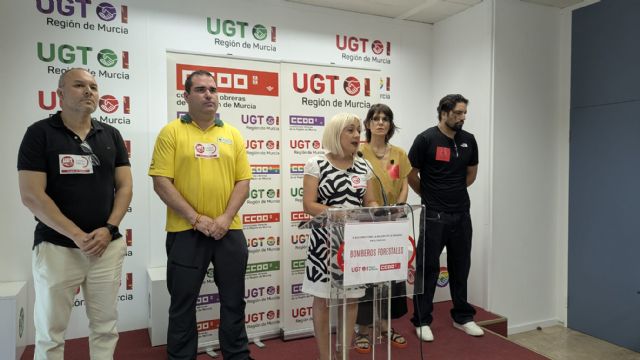 Acuerdo en las negociaciones entre UGT y CCOO y Gobierno Regional para dignificar a los bomberos forestales, Foto 4