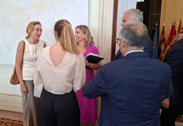 Política Social reclama la financiación que corresponde a la Región como triple puerta de entrada de menores migrantes - 2, Foto 2