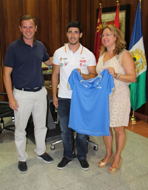 El palista Fran Luengo cierra la temporada con una destacada actuación en campeonatos internacionales - 1, Foto 1