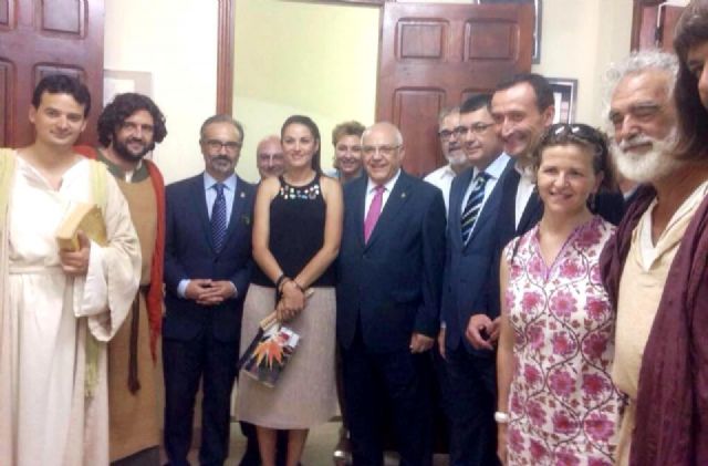 El Alcalde de Caravaca de la Cruz asistió al 'Misteri d'Elx', invitado por el Patronato y el Ayuntamiento de la localidad ilicitana - 3, Foto 3